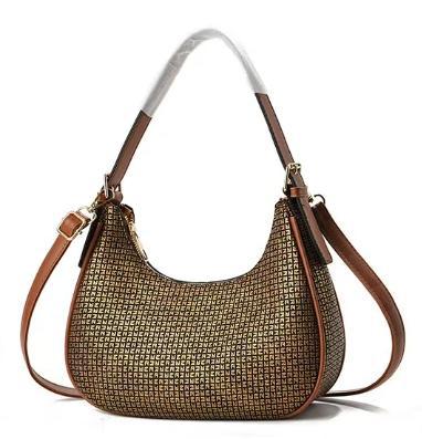 Damen Schultertasche mit strukturiertem Design und abnehmbarem Tragegurt Nord Taschen