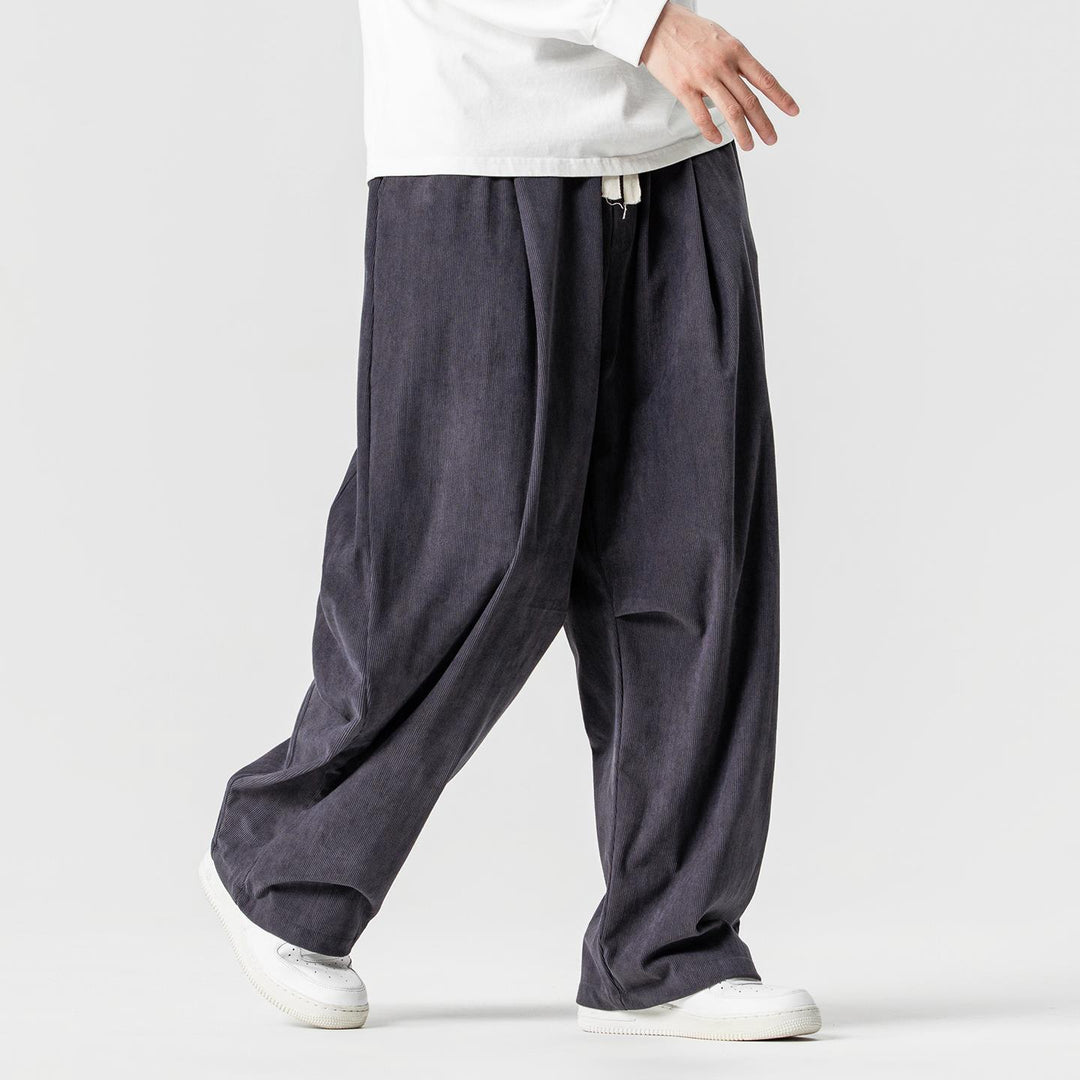 Herren weite Cordhose mit Tunnelzug, Bundfalten und relaxed Fit Nord Taschen