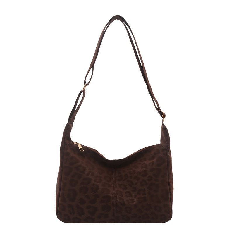 Damen Umhängetasche mit eleganter Leopardenstruktur Nord Taschen