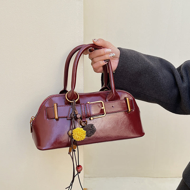 Damen hochwertige Handtasche mit verspieltem Anhänger Nord Taschen