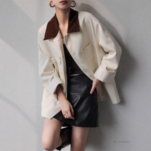 Damen Oversize-Cabanjacke aus strukturierter Baumwollmischung mit kontrastierendem Cordkragen und aufgesetzten Pattentaschen Nord Taschen