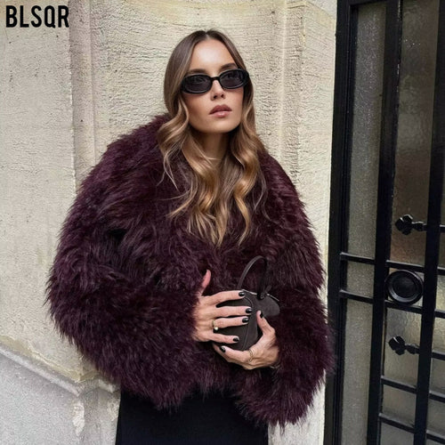 Damen Kurz geschnittene Teddy-Faux-Felljacke mit weitem Reverskragen und soften Flor Nord Taschen
