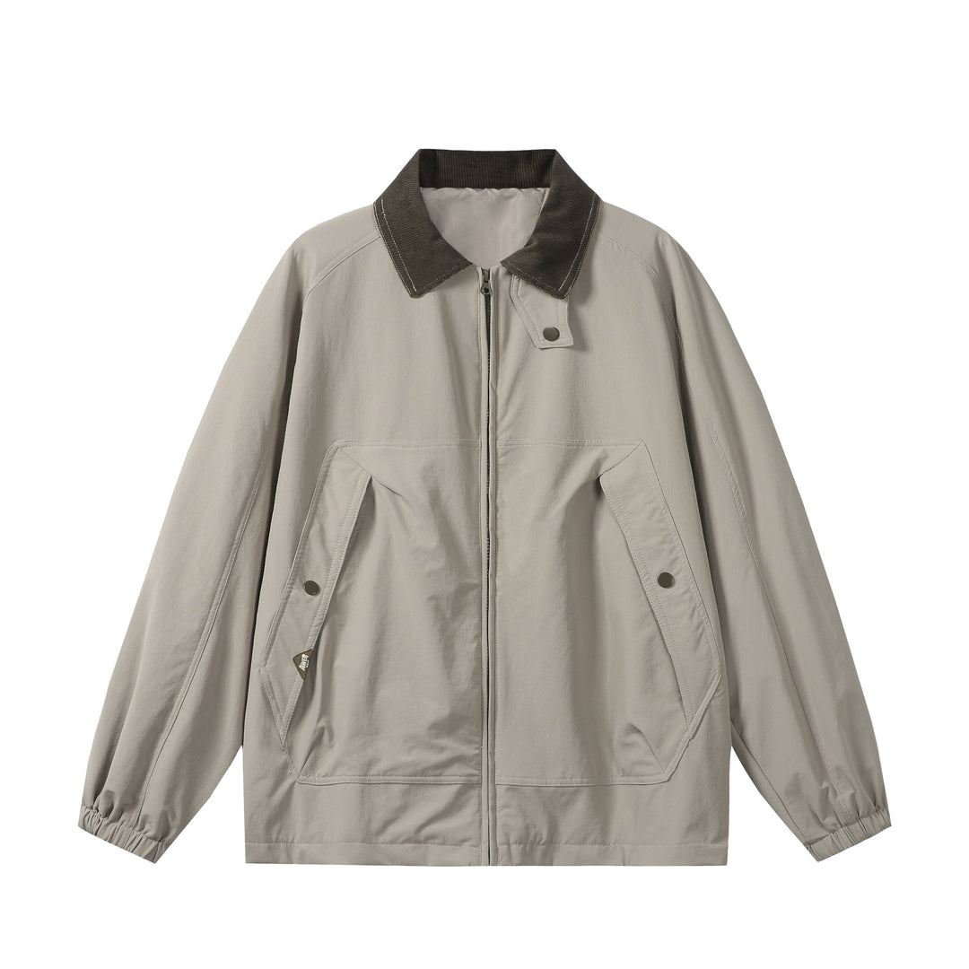 Unisex Kurz geschnittener Boxy-Blouson mit Cordkragen, Reißverschluss und Utility-Pattentaschen Nord Taschen