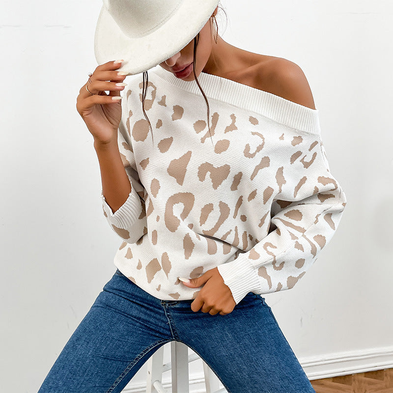 Damen Oversize-Schulterfreier Feinstrickpullover mit Animal-Jacquard und breitem Umschlagkragen Nord Taschen
