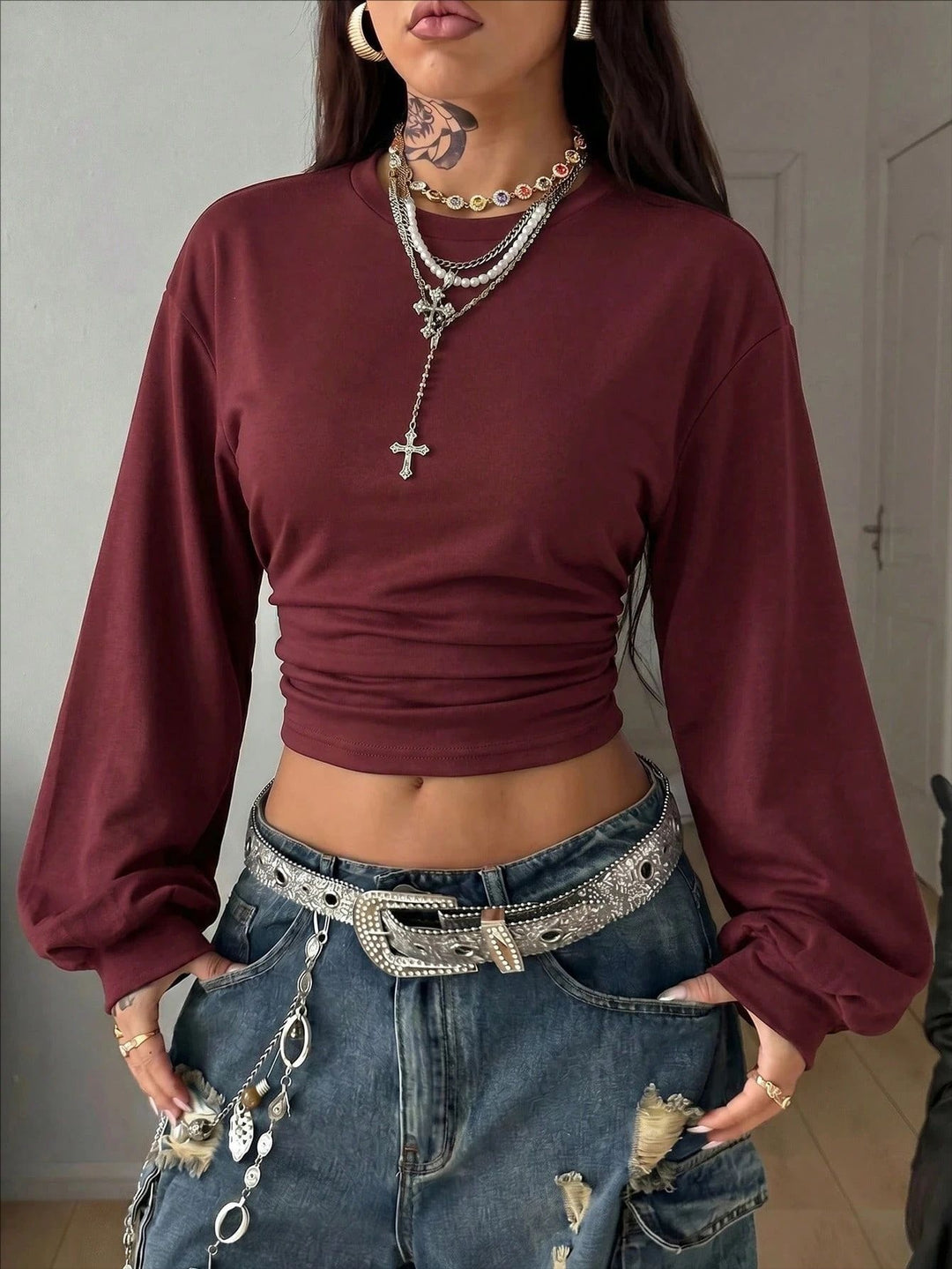 Damen Cropped Sweatshirt mit Taillenraffung und weiten Raglanärmeln Nord Taschen