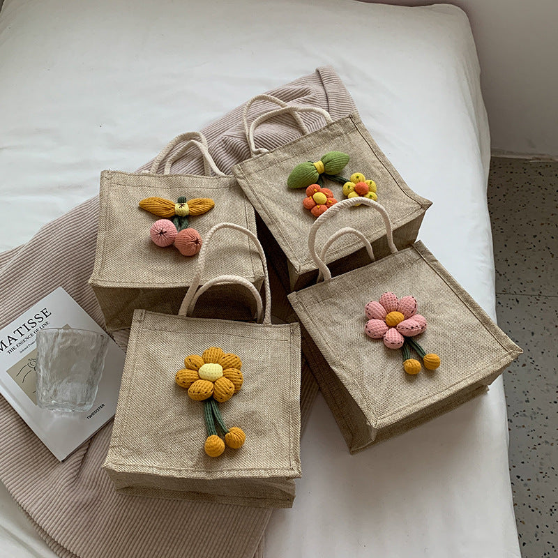 Damen Jute-Tragetasche mit verspieltem Blumenapplikationsdesign Nord Taschen