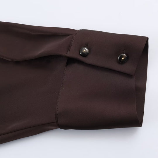 Damen Seidenähnliche Oversize-Hemdjacke mit Tunnelzugtaillierung und breiten Manschetten Nord Taschen
