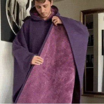Unisex Kapuzen-Poncho-Decke mit wärmendem Fleecefutter und Oversize-Schnitt Nord Taschen