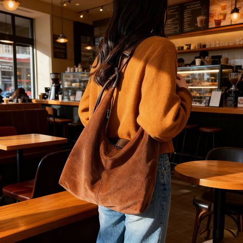Damen Hobo-Tasche aus weichem Veloursleder mit verstellbarem Schulterriemen Nord Taschen