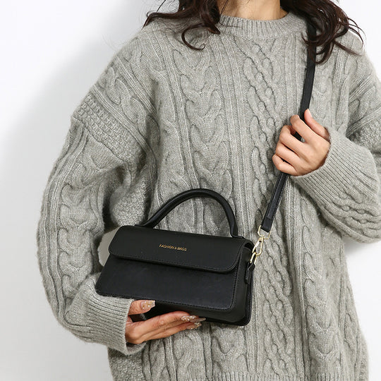 Damen elegante Umhängetasche mit abnehmbaren Schulterriemen und strukturiertem Design Nord Taschen