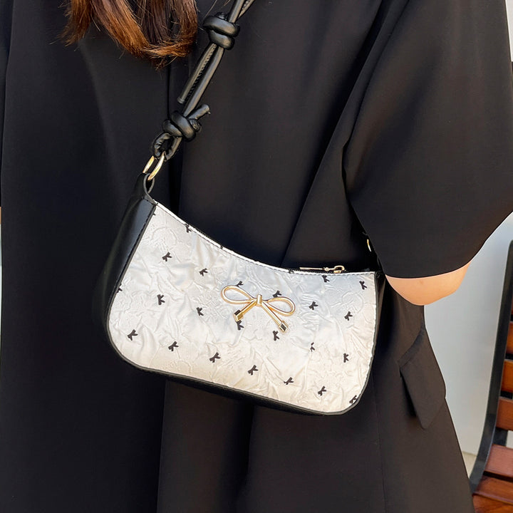 Damen Handtasche mit verspieltem Detail Nord Taschen