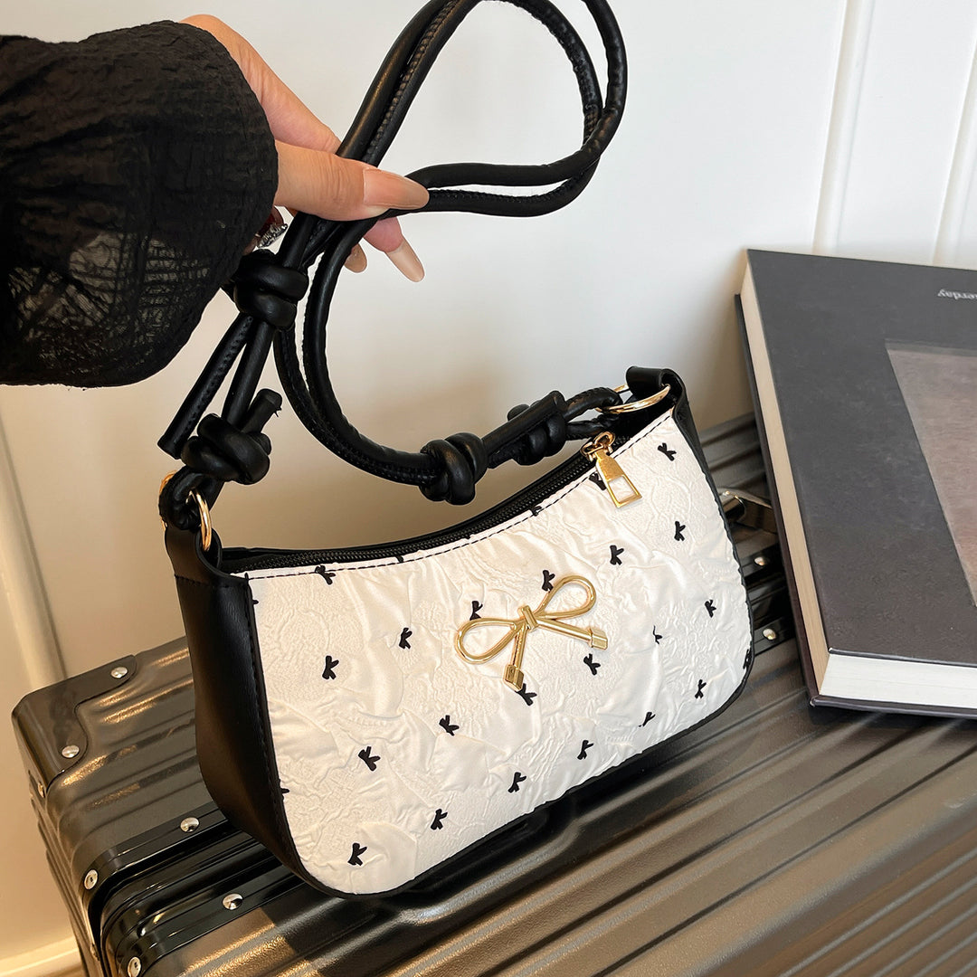 Damen Handtasche mit verspieltem Detail Nord Taschen