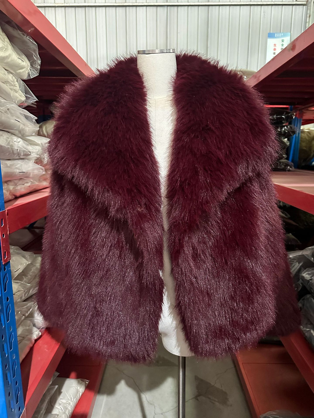 Damen Cropped Kunstpelz‑Bolero mit extraweichem Langflor und voluminösem Schalkragen Nord Taschen