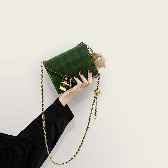 Damen Clutch-Tasche mit edlem Kettenriemen und raffiniertem Faltendesign Nord Taschen