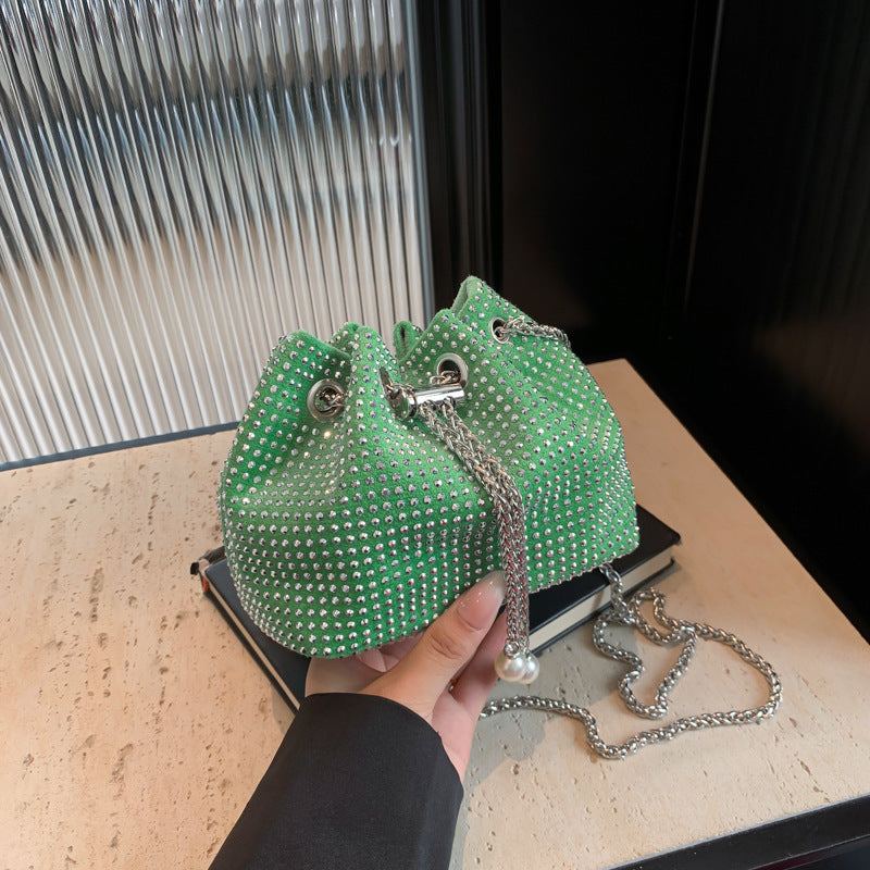 Damen elegante Beuteltasche mit glänzenden Strassdetails Nord Taschen