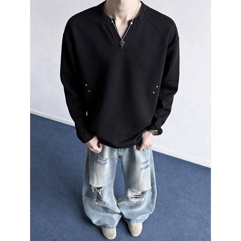 Herren Oversize-Sweatshirt mit V‑Schlitz, Raglanärmeln und Nieten-Details Nord Taschen