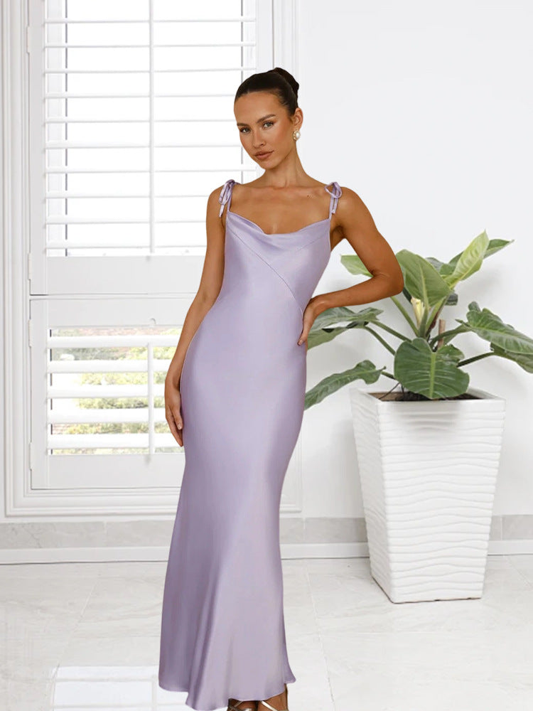 Damen Elegantes Satin-Maxikleid mit verstellbaren Trägern und figurbetontem Schnitt Nord Taschen