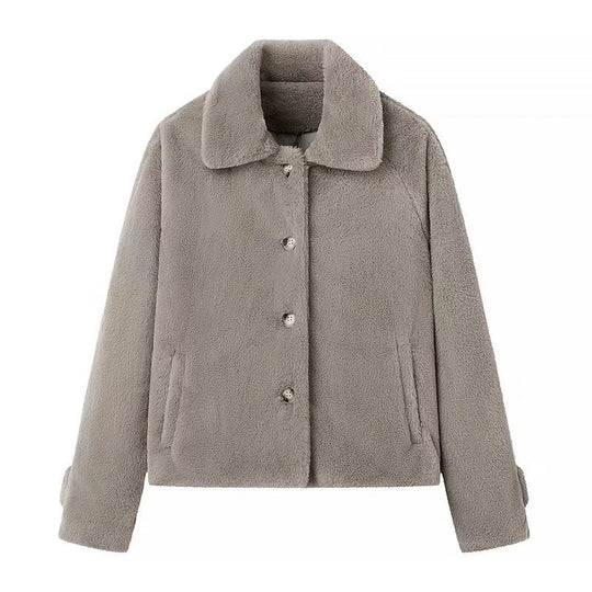 Damen Kurz geschnittene Teddy‑Fleecejacke mit Hemdkragen, verdeckter Knopfleiste und Eingrifftaschen Nord Taschen