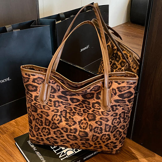 Damen Tote-Tasche mit modernem Leo-Muster und robusten Tragegriffen Nord Taschen