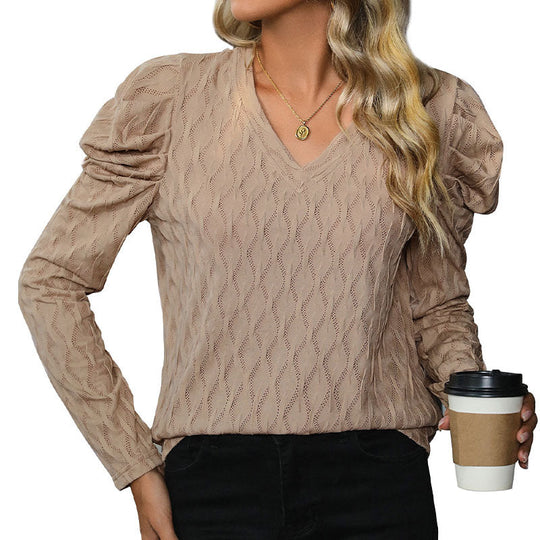 Damen Feinstrick-Longsleeve mit V‑Ausschnitt, zierlicher Ajourstruktur und gerafften Puffärmeln Nord Taschen