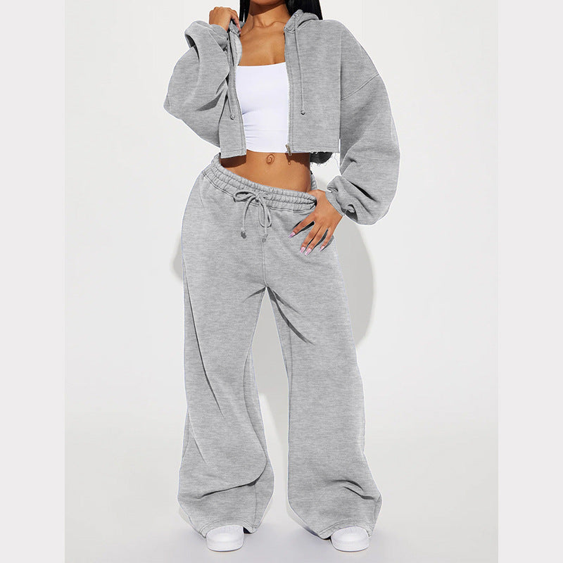 Damen gekürztes Reißverschluss-Kapuzenoberteil und hochtaillierte weite Fleece-Jogginghose Set Nord Taschen