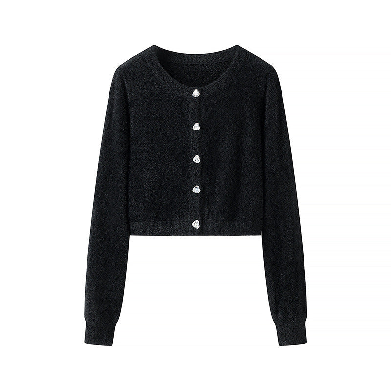 Damen Flauschige Cropped-Strickjacke mit Rundhals und Zierknopfleiste Nord Taschen