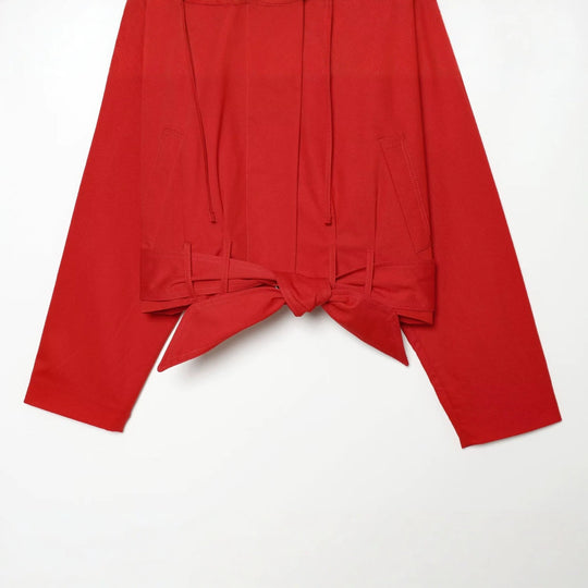 Damen Cropped‑Trenchjacke mit Tunnelzug, Knotenbindegürtel und markantem Stehkragen Nord Taschen