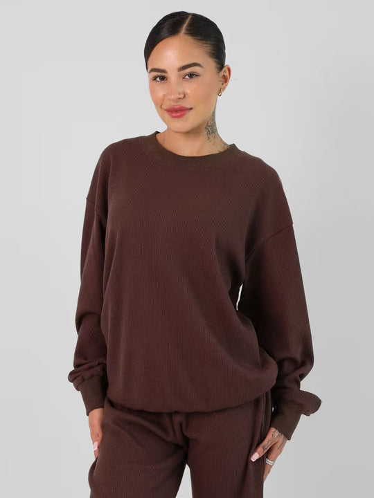 Damen geräumiges Waffelstrick-Loungewear-Set mit Rundhalsausschnitt und Tunnelzughose Nord Taschen