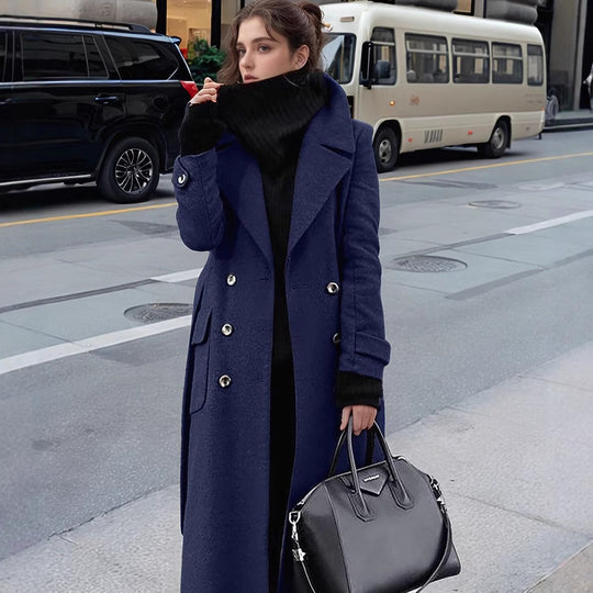 Damen Langer Doppelreihiger Wollmix-Mantel mit markantem Revers und Pattentaschen Nord Taschen