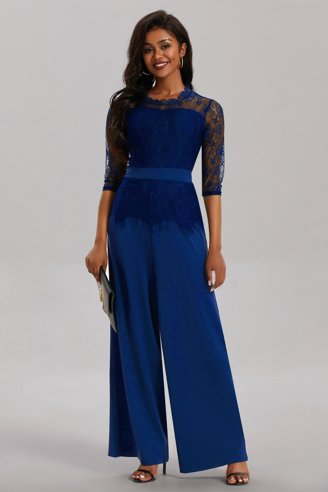 Eleganter Damen Jumpsuit mit Spitzenärmeln und Weitem Bein | Avellé