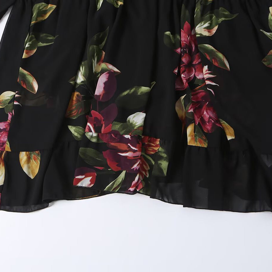 Damen Maxikleid mit Blumenprint, Stufenrock und Volantärmeln Nord Taschen