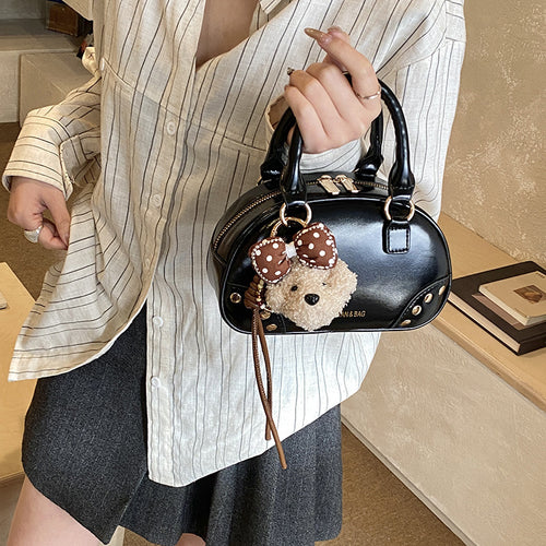 Damen Handtasche im eleganten Design mit abnehmbarem Schlüsselanhänger Nord Taschen