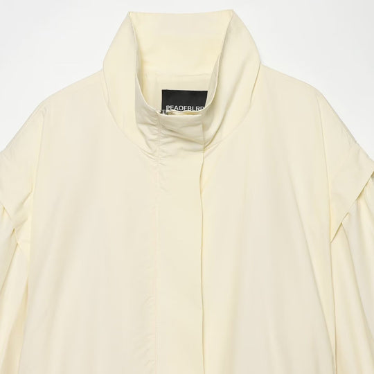 Damen Leichte Taillierte Jacke mit Stehkragen, Bindegürtel und Cape-Ärmeldetail Nord Taschen