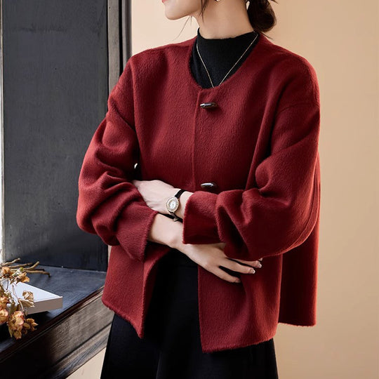 Damen Kurze Wollmix-Jacke mit Rundhalsausschnitt, Ballonärmeln und Knebelknöpfen Nord Taschen