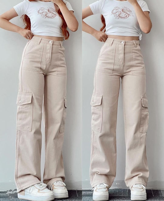 Damen High-Waist-Cargohose aus Twill mit aufgesetzten Klappentaschen und weitem Bein Nord Taschen