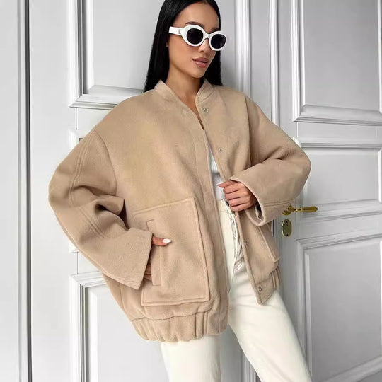 Damen Kurz geschnittener kastiger Wollmix-Blouson mit Druckknopfleiste und aufgesetzten Taschen Nord Taschen