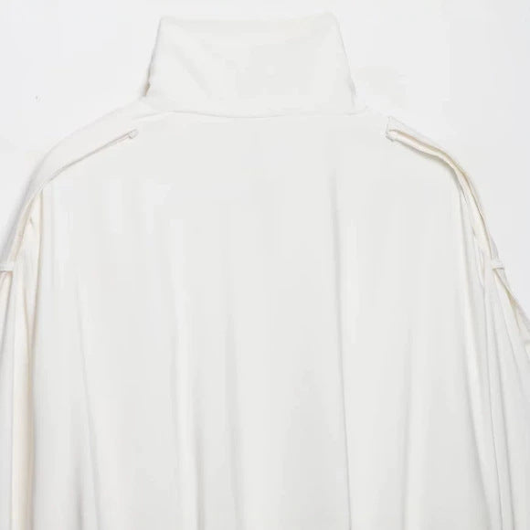 Damen Kurz geschnittener Boxy‑Blouson mit hohem Stehkragen und überschnittenen Ärmeln Nord Taschen