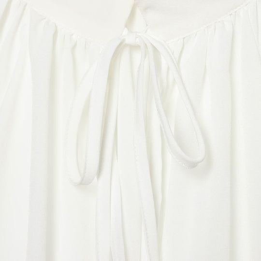 Damen Transparente Bluse mit Stehkragen, Volantenärmeln und Spitzenborte Nord Taschen