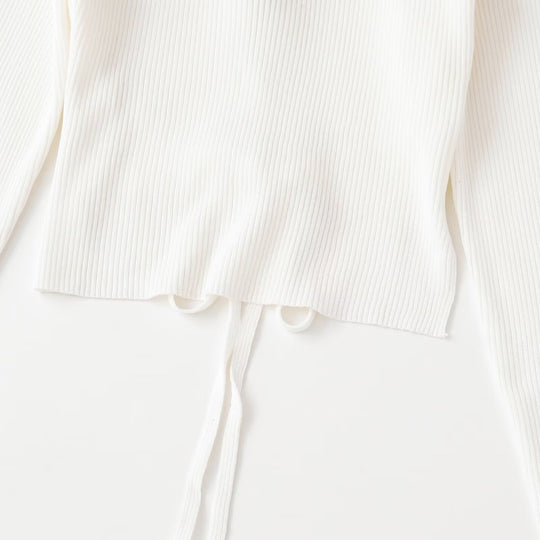 Damen Kurzgeschnittenes Geripptes Feinstrick-Longsleeve mit Tunnelzug Nord Taschen