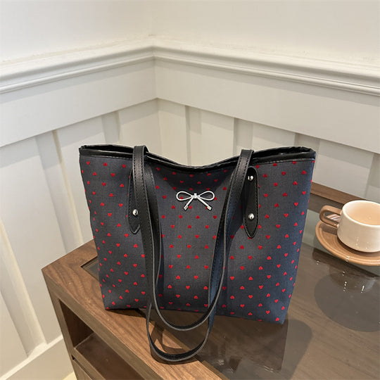 Damen praktische Umhängetasche mit verspieltem Design Nord Taschen