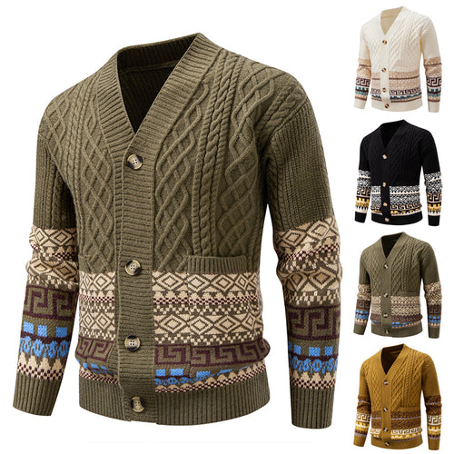 Herren Grobstrick-Cardigan mit Zopfmuster, Jacquard-Bändern und markanter Knopfleiste Nord Taschen