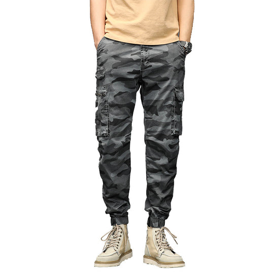 Herren Camouflage‑Cargo‑Jogginghose im Military‑Look mit Mehrfachtaschen und elastischem Knöchelabschluss Nord Taschen