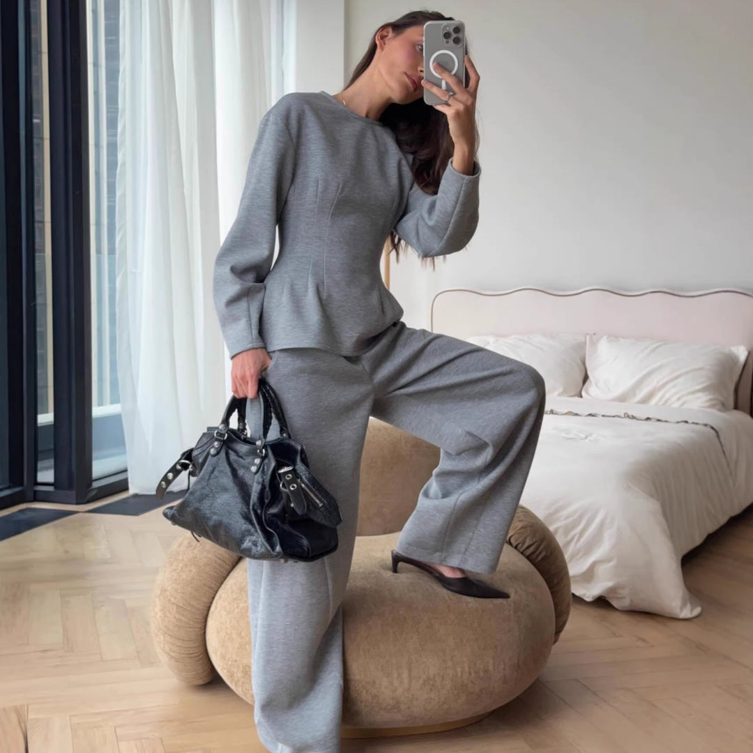Damen Tailliertes Peplum-Oberteil mit Wiener Nähten und weitem Lounge-Hosen-Set Nord Taschen