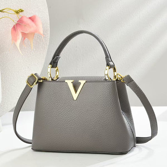 Damen stilvolle Handtasche mit goldenen Akzenten und verstellbarem Schulterriemen Nord Taschen