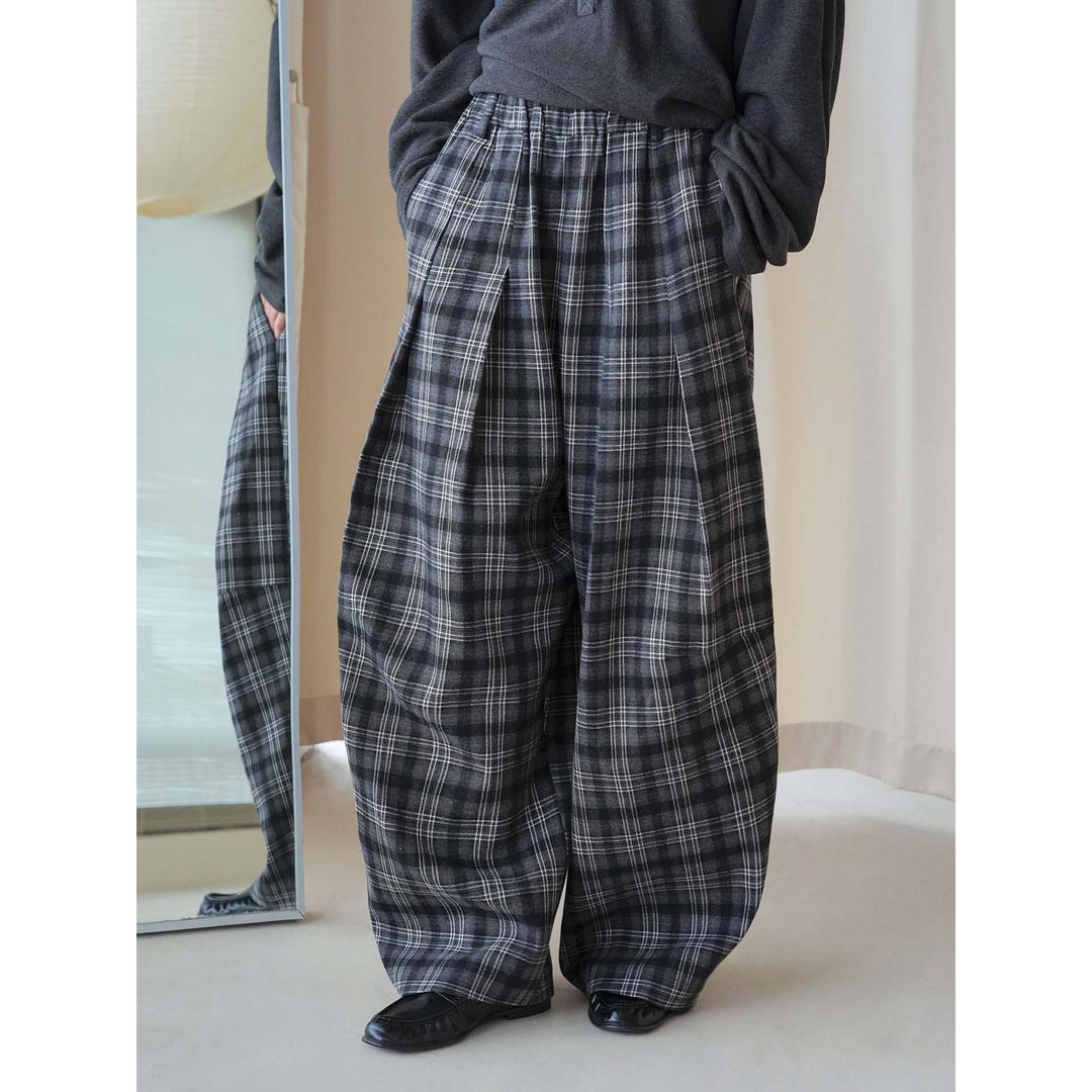 Damen Weite karierte Palazzo-Hose mit Bundfalten und elastischem Bund Nord Taschen