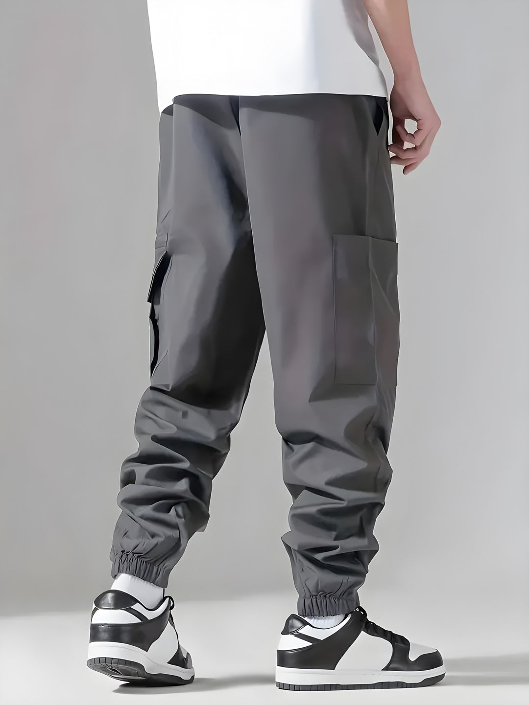 Herren Technische Cargohose im Joggerstil mit elastischem Bund, Reißverschluss-Utilitytasche & Bündchen Nord Taschen