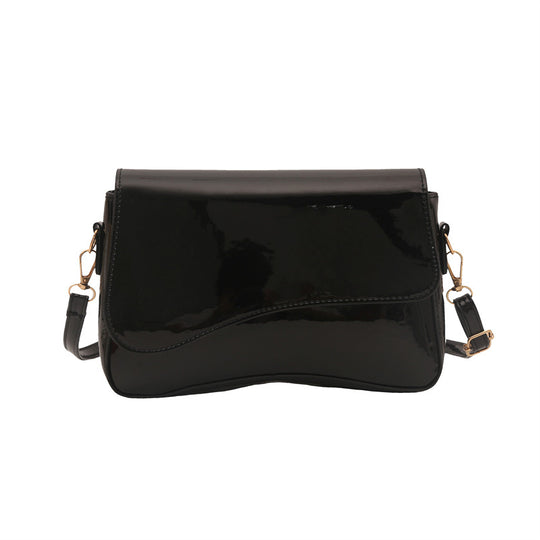 Damen elegante Clutch mit glänzendem Lackfinish Nord Taschen