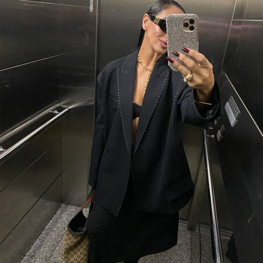 Damen Doppelreihiger Oversize-Mantelblazer mit markanter Schulterpartie & Ziersteppungen Nord Taschen