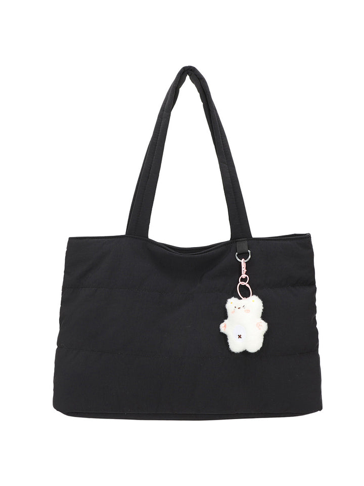 Damen große Umhängetasche mit verspieltem Teddy-Anhänger Nord Taschen