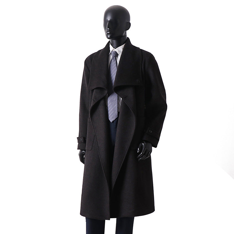 Herren Eleganter Langmantel aus Wollmix mit großzügigem Schalkragen und Krempelmanschetten Nord Taschen